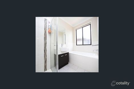 Property photo of 21 Redcliffe Parade Tarneit VIC 3029