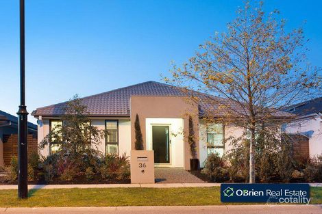 36 Cresthaven Bvd, Berwick, VIC 3806