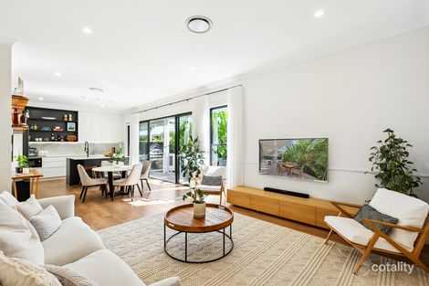 17b Egerton St, Southport, QLD 4215