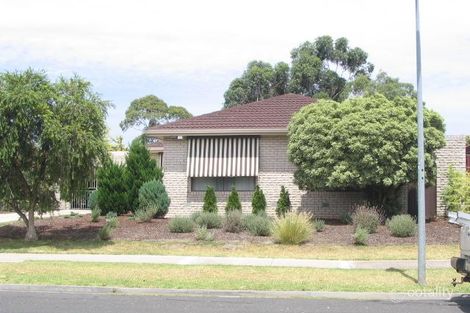 Property photo of 17 Thornhill Drive Keilor Downs VIC 3038