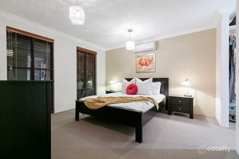 Property photo of 6 Colwyn Loop Tapping WA 6065