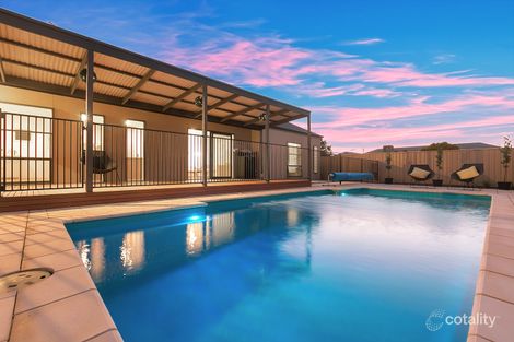 Property photo of 12 Elberry Close Moana SA 5169
