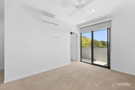 Property photo of 5 Summer Lane Robina QLD 4226