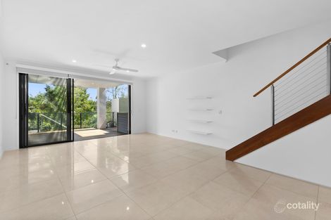 Property photo of 5 Summer Lane Robina QLD 4226