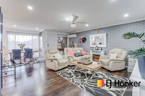 Property photo of 8 Keats Place Ingleburn NSW 2565