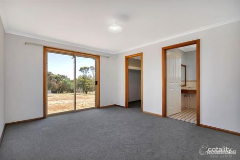 Property photo of 18-22 Winters Road Williamstown SA 5351