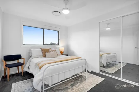 Property photo of 2 Grey Box Circuit Tahmoor NSW 2573