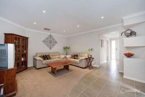 Property photo of 25 Villiers Drive Point Cook VIC 3030