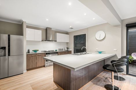 Property photo of 142 Hazel Glen Drive Doreen VIC 3754