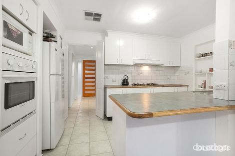 Property photo of 23 Cezanne Crescent Wheelers Hill VIC 3150