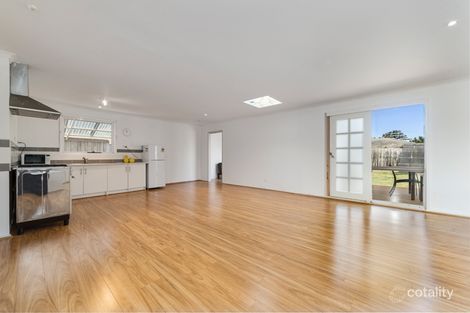 Property photo of 14 Cockatoo Drive Carrum Downs VIC 3201