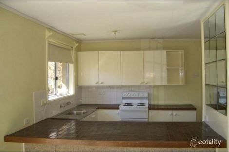 Property photo of 10 Brooke Place Wanniassa ACT 2903