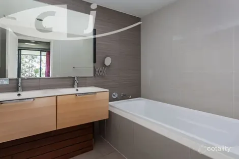 Property photo of 204/16 Shoreline Drive Rhodes NSW 2138