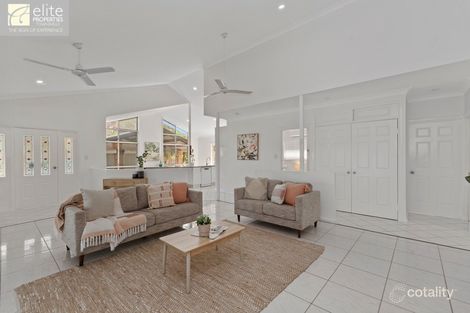 Property photo of 17 Oolilpa Street Mount Louisa QLD 4814