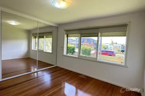 Property photo of 43 Mount View Road Thomastown VIC 3074