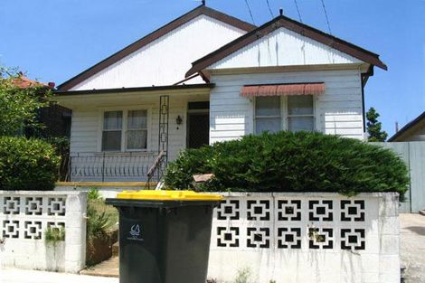 45 Bouvardia St, Russell Lea, NSW 2046