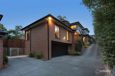 Property photo of 2/30 Burnett Street Mitcham VIC 3132