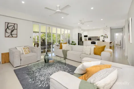 Property photo of 7 Koala Court Kelso QLD 4815