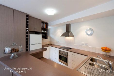 Property photo of 1/191 Derwent Avenue Lindisfarne TAS 7015