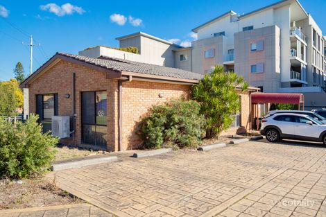 2/2-4 King St, Warners Bay, NSW 2282