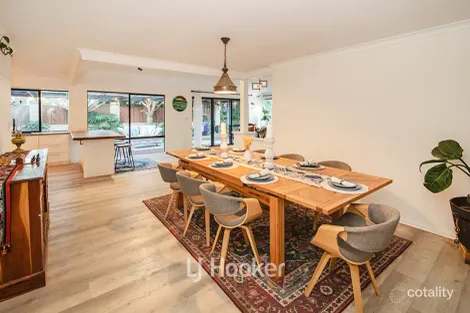 Property photo of 32 The Enclave Dunsborough WA 6281