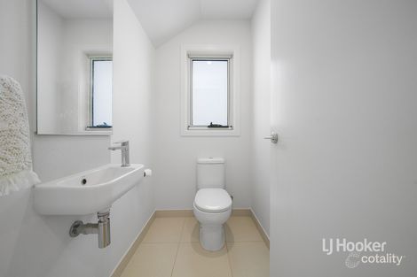 Property photo of 13 Trafalgar Street Strathtulloh VIC 3338