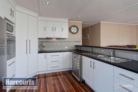 Property photo of 143 Camelia Avenue Everton Hills QLD 4053