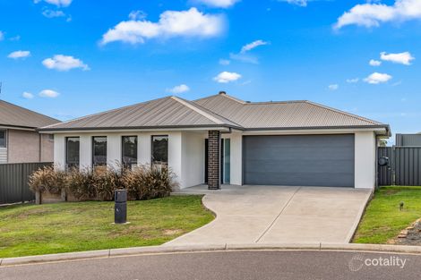 Property photo of 11 Canter Close Rutherford NSW 2320