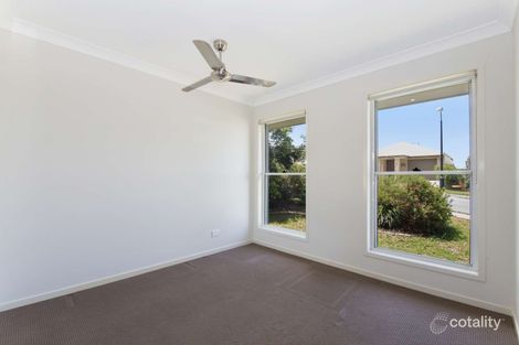 Property photo of 42 Sandover Circuit Holmview QLD 4207