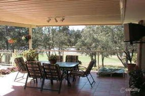 Property photo of 28 Allenby Crescent Windaroo QLD 4207