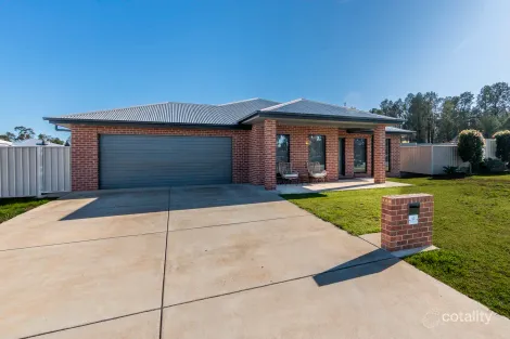 Property photo of 12 William Kelly Drive Coolamon NSW 2701