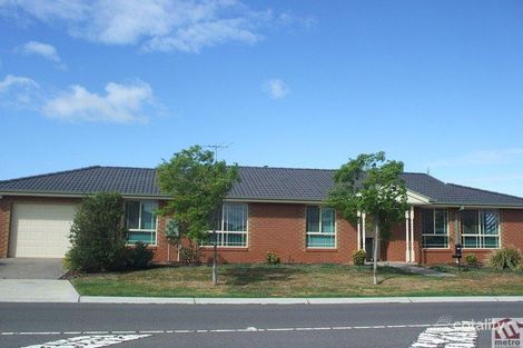 Property photo of 5 Diamond Drive Werribee VIC 3030