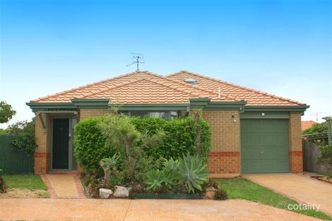 10 Blue Water Ct, Yamba, NSW 2464