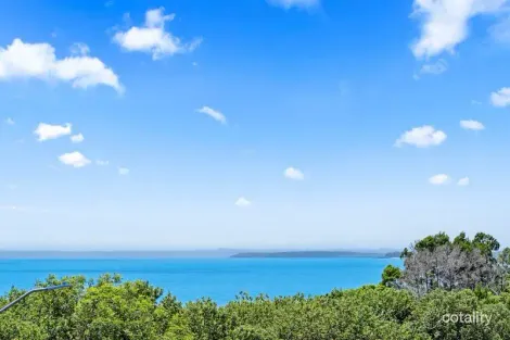 Property photo of 304/239 Esplanade Pialba QLD 4655