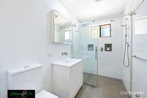 Property photo of 2/5 Watson Street Oak Flats NSW 2529