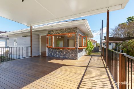 Property photo of 14 Jellicoe Street Manly West QLD 4179