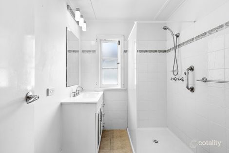 Property photo of 14 Jellicoe Street Manly West QLD 4179