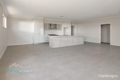 Property photo of 24 Haywood Drive Orange NSW 2800