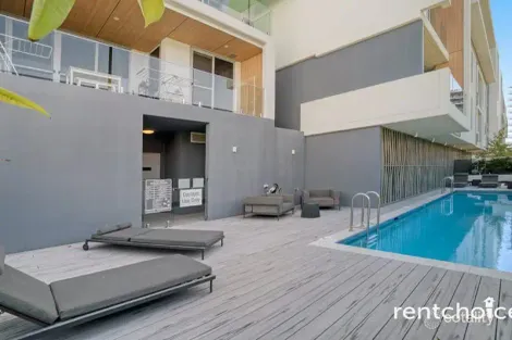 Property photo of 14/10 Hawksburn Road Rivervale WA 6103