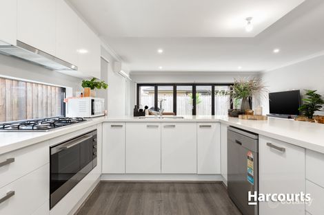 Property photo of 39 Serene Way Clyde North VIC 3978