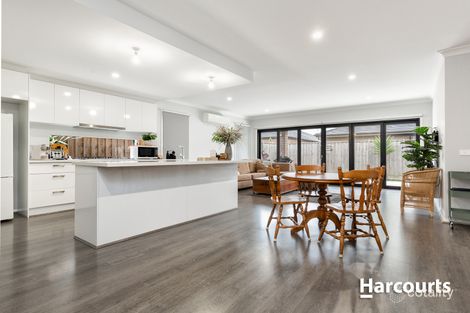 Property photo of 39 Serene Way Clyde North VIC 3978