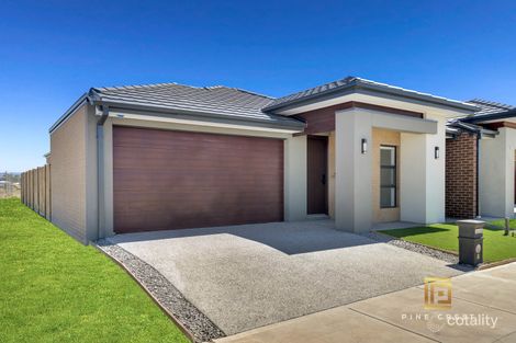 Property photo of 5 Bobal Street Sunbury VIC 3429
