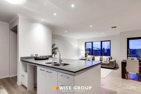 35 Bellario Cct, Clyde North, VIC 3978