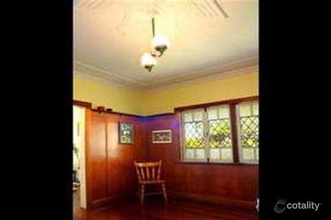 Property photo of 10 Oakley Street Manly QLD 4179