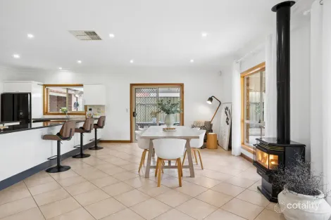 Property photo of 52 Hallett Avenue Tranmere SA 5073