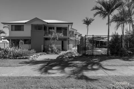 Property photo of 10/40-41 Esplanade Tin Can Bay QLD 4580