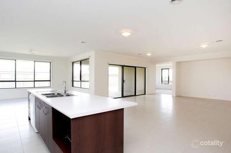 Property photo of 175 Sandhurst Boulevard Sandhurst VIC 3977