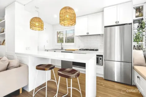 Property photo of 8/28 Gladstone Street Newport NSW 2106