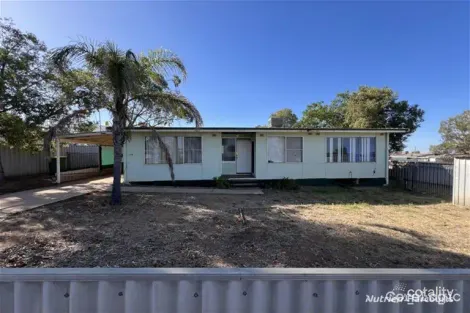 Property photo of 33 Taurus Street Southern Cross WA 6426