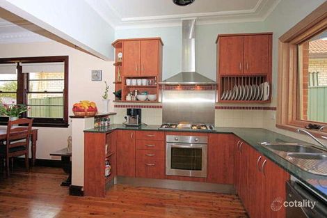 Property photo of 46 Hammers Road Northmead NSW 2152